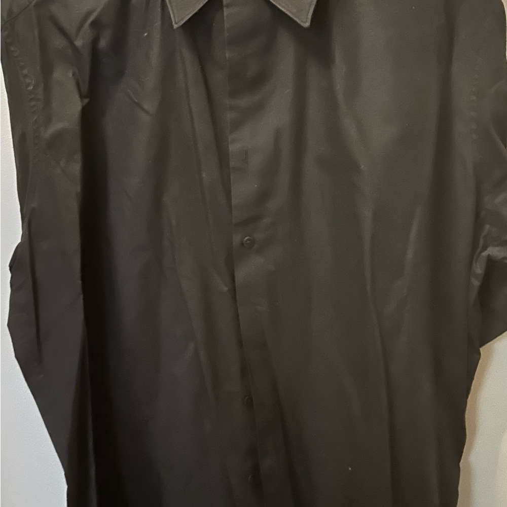 8 Men’s Dress Shirts